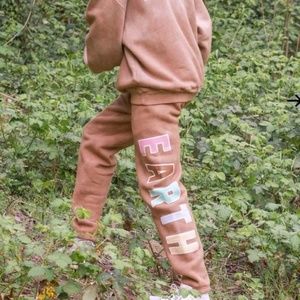 Madhappy Brown Earth Sweatsuit